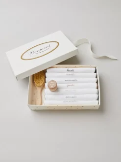 Bonpoint Days Of The Week Bib Set |Newborn & Baby Childcare